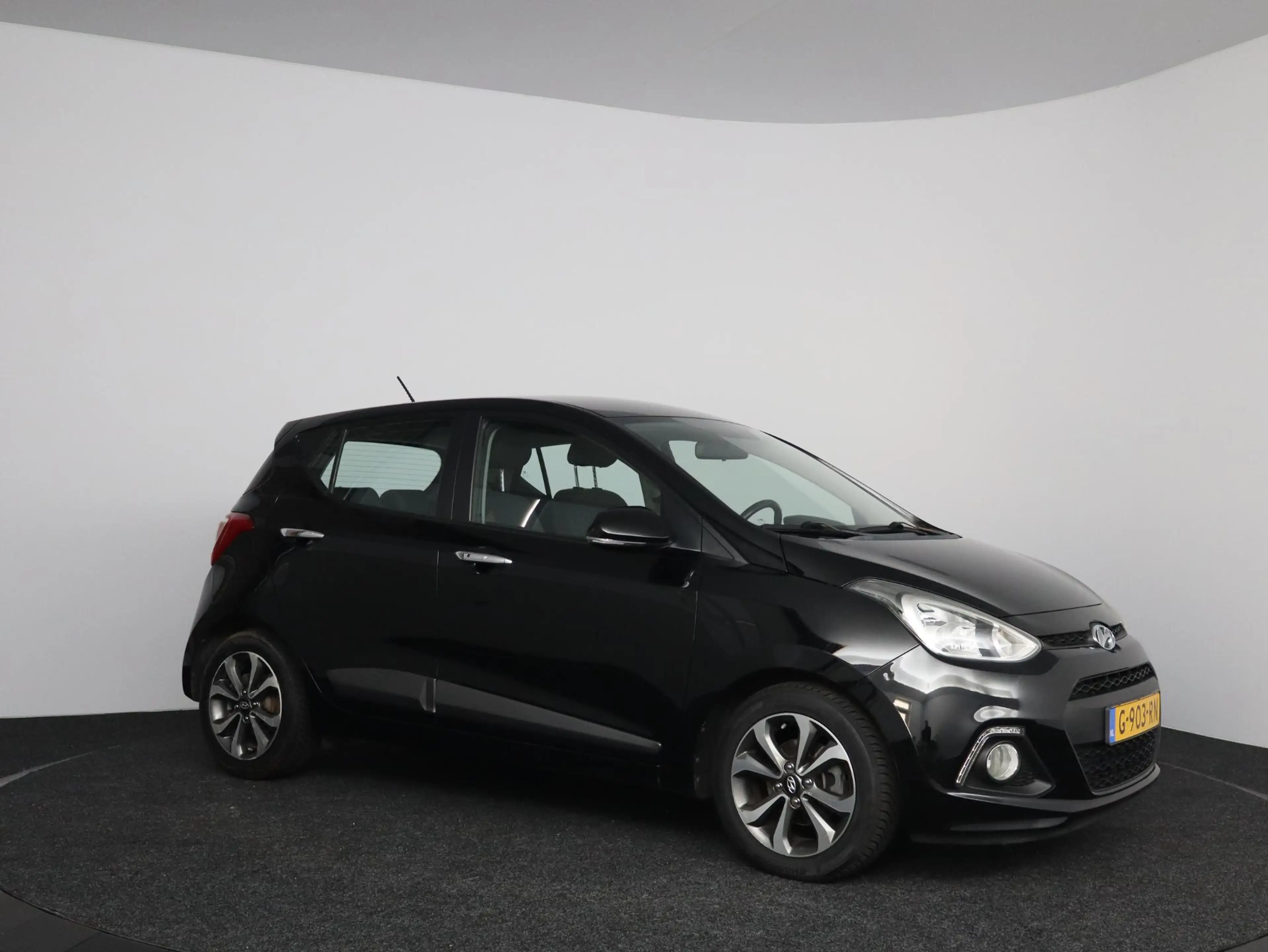 Hyundai i10 1.2i | Automaat | 1/2 leder — photo 5