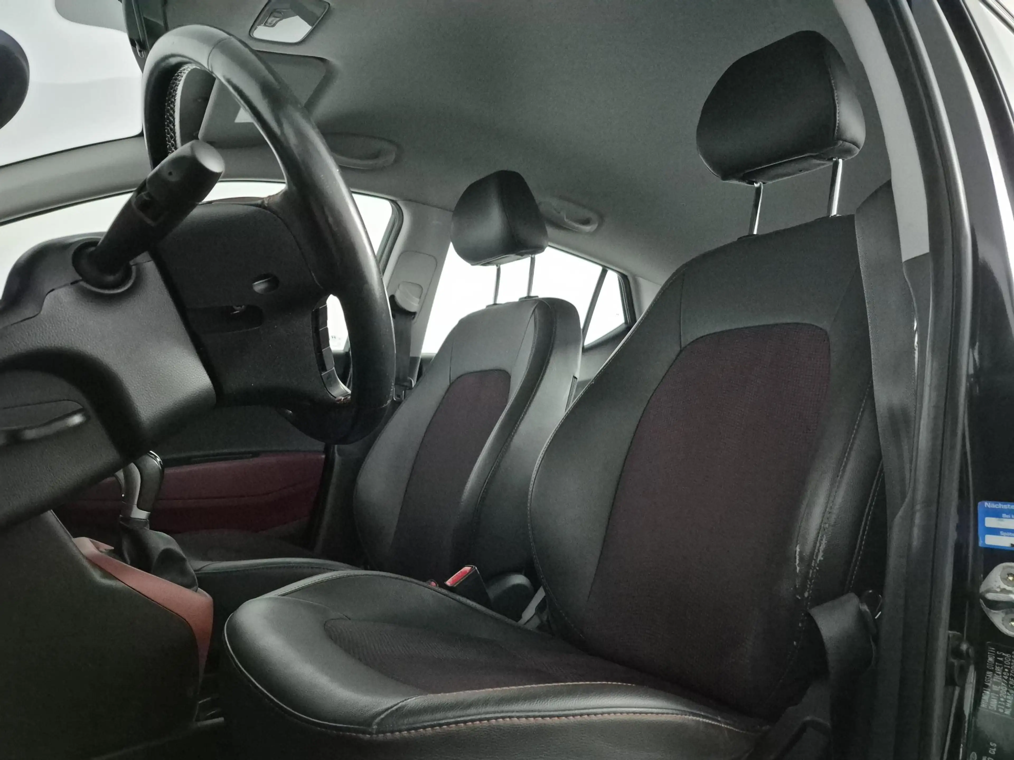 Hyundai i10 1.2i | Automaat | 1/2 leder — photo 14