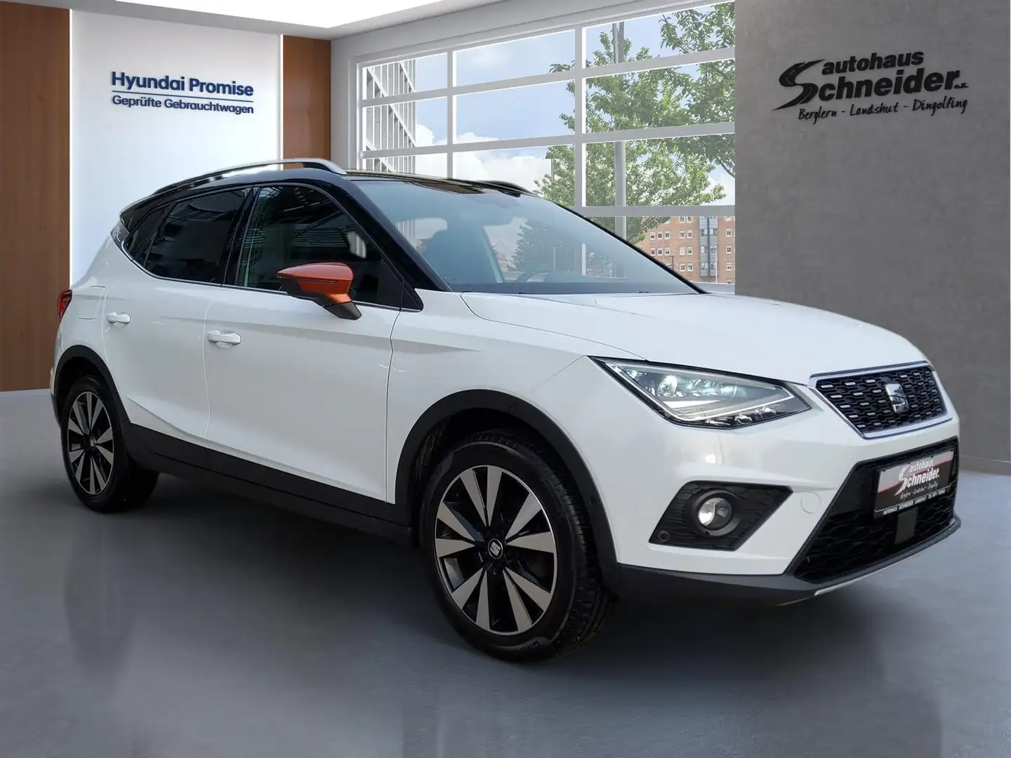SEAT Arona 1.0 TSI SONDERMODELL BEATS SCHECKHEFT/SERVICE NEU/ Weiß - 2