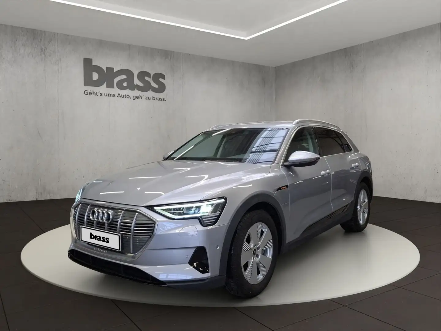 Audi e-tron 55 quattro 300 kW Silber - 2