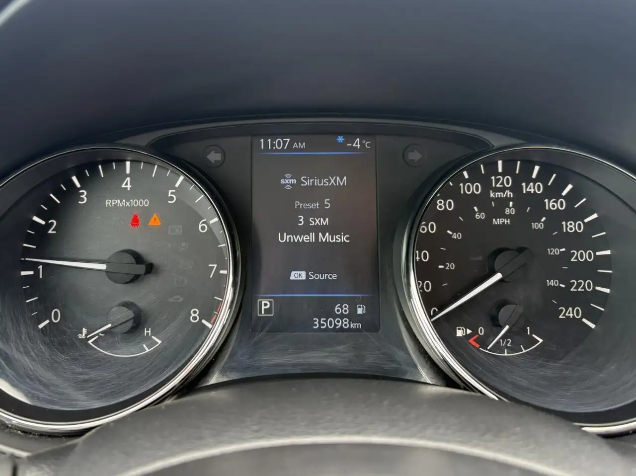 Nissan Qashqai снимка Nissan Qashqai