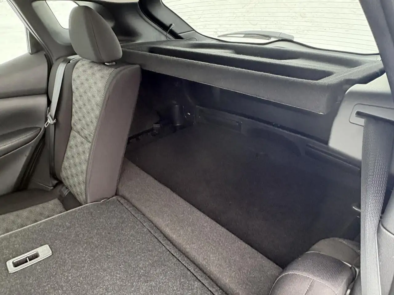 Nissan Qashqai снимка Nissan Qashqai