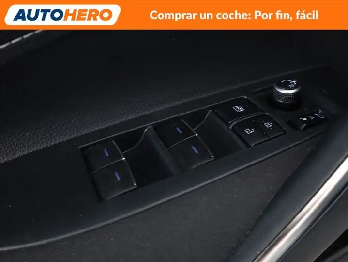 Toyota Auris 2020, foto 30