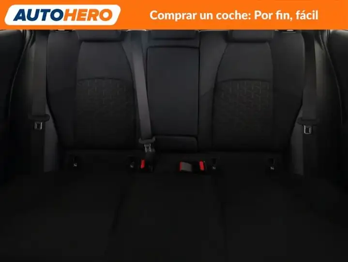 Toyota Auris 2020, foto 16