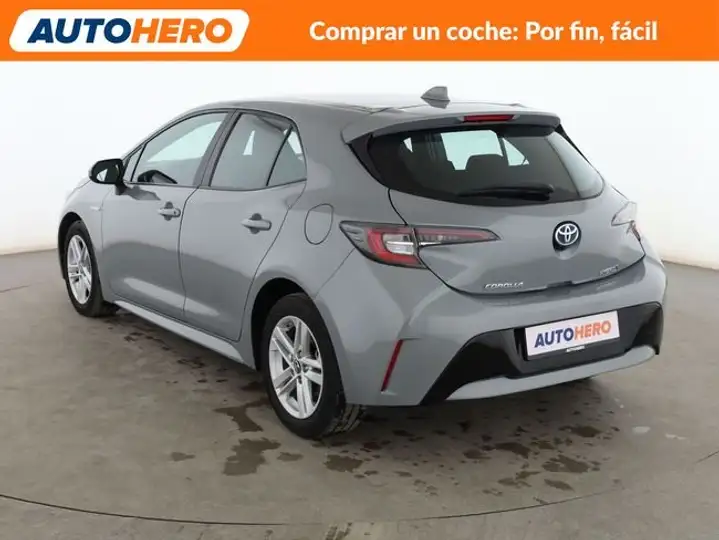Toyota Auris 2020, foto 4