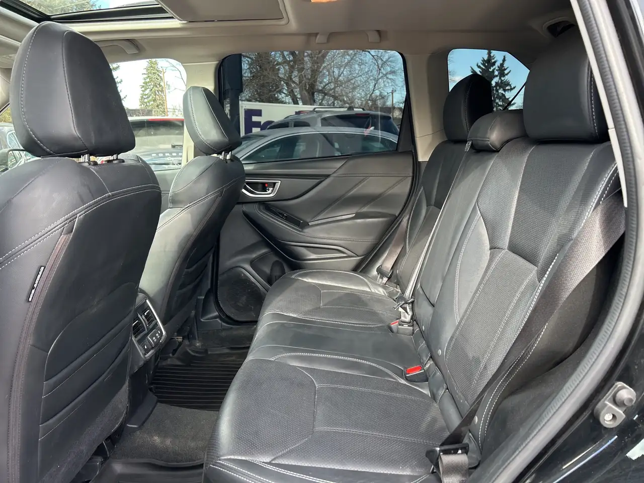 Subaru Forester снимка Subaru Forester