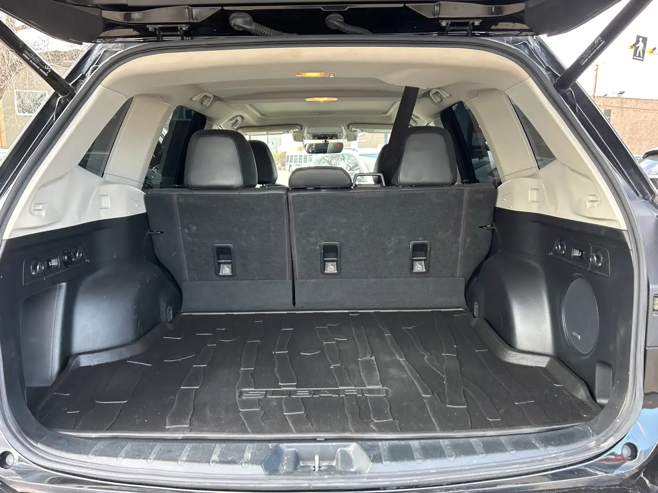 Subaru Forester снимка Subaru Forester