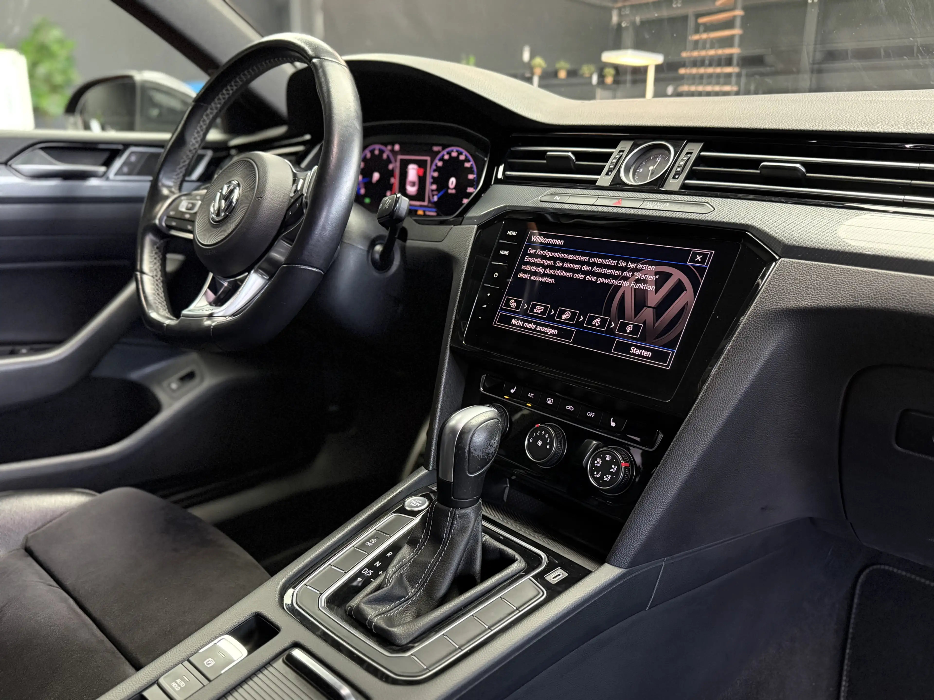 Volkswagen Arteon R-Line Lane Abstandstem. Keyless Virtuel — photo 8