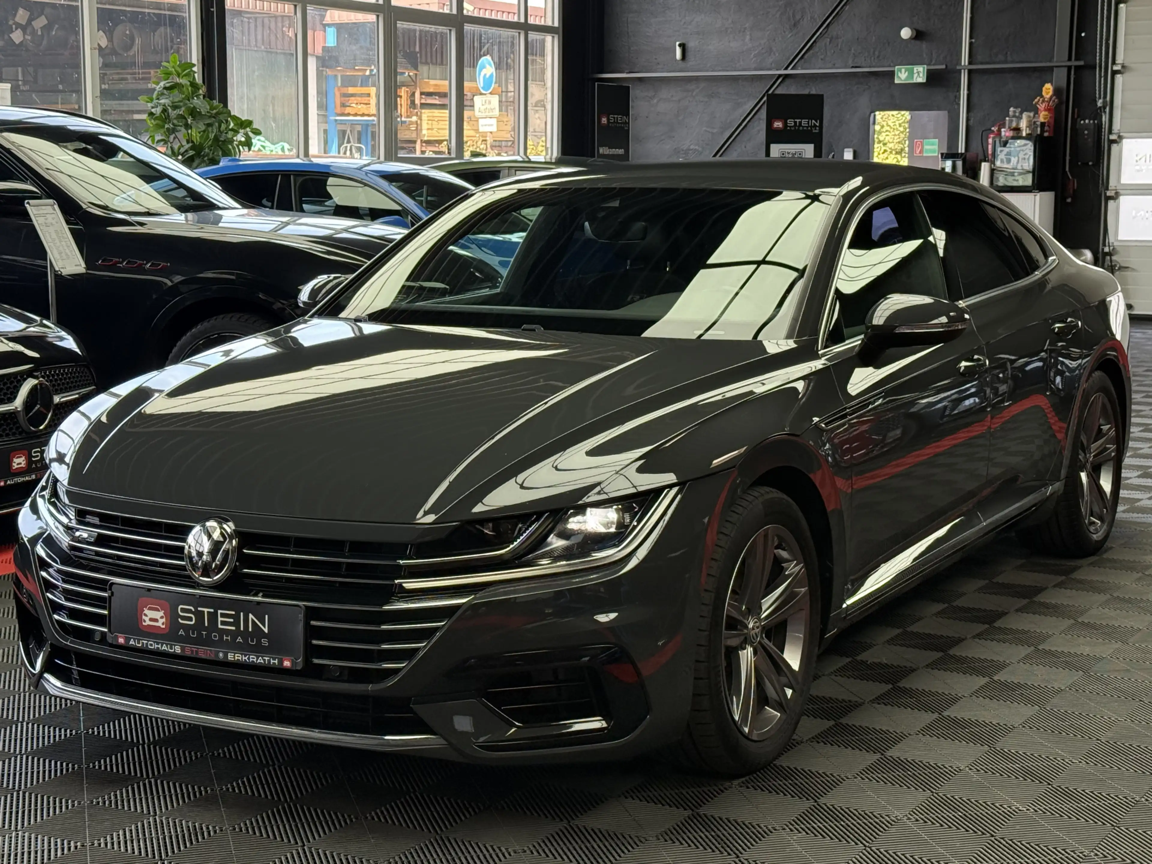 Volkswagen Arteon R-Line Lane Abstandstem. Keyless Virtuel