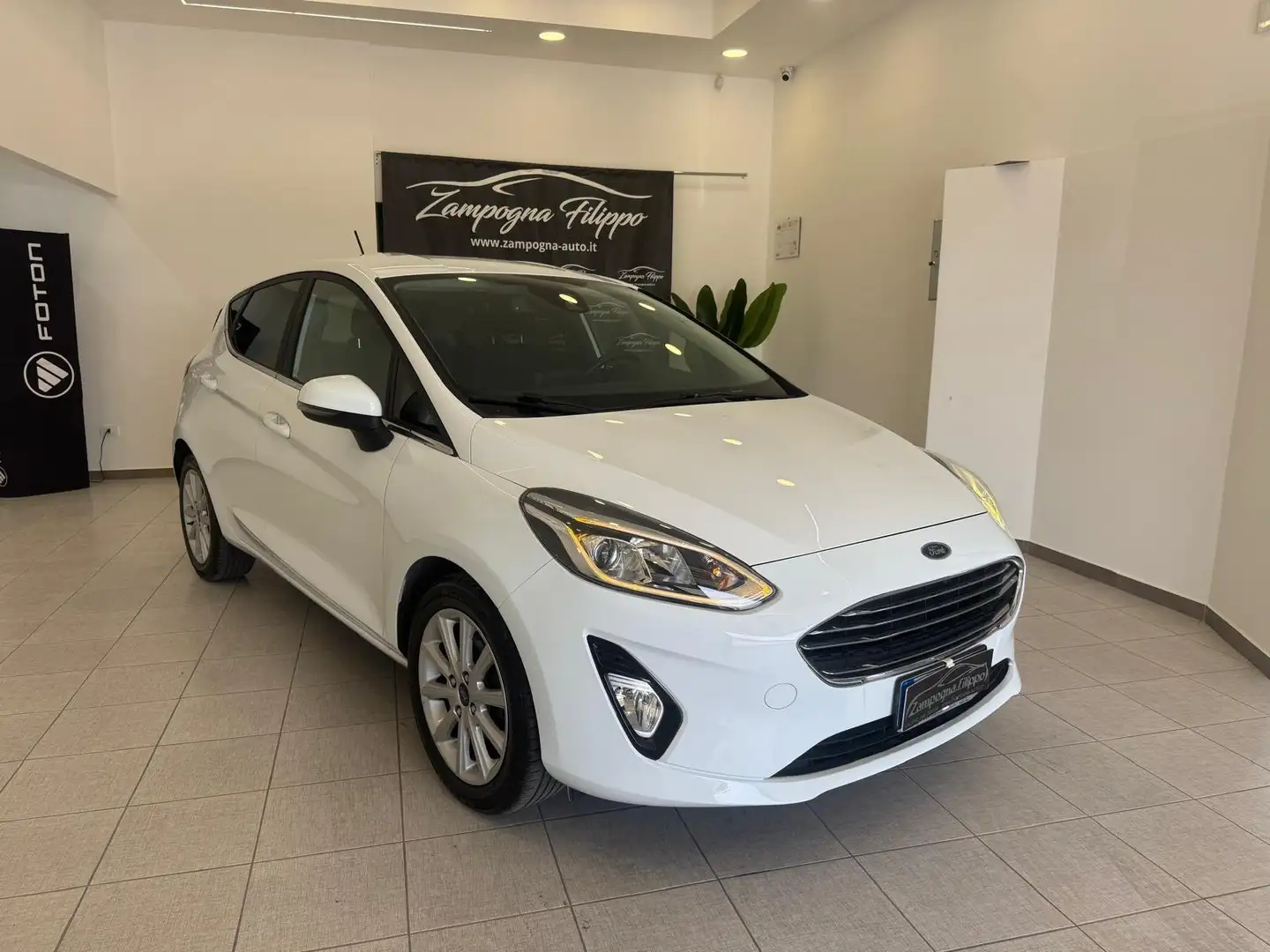 Ford Fiesta Fiesta 5p 1.1 Titanium 85cv my19.5 Bianco - 2