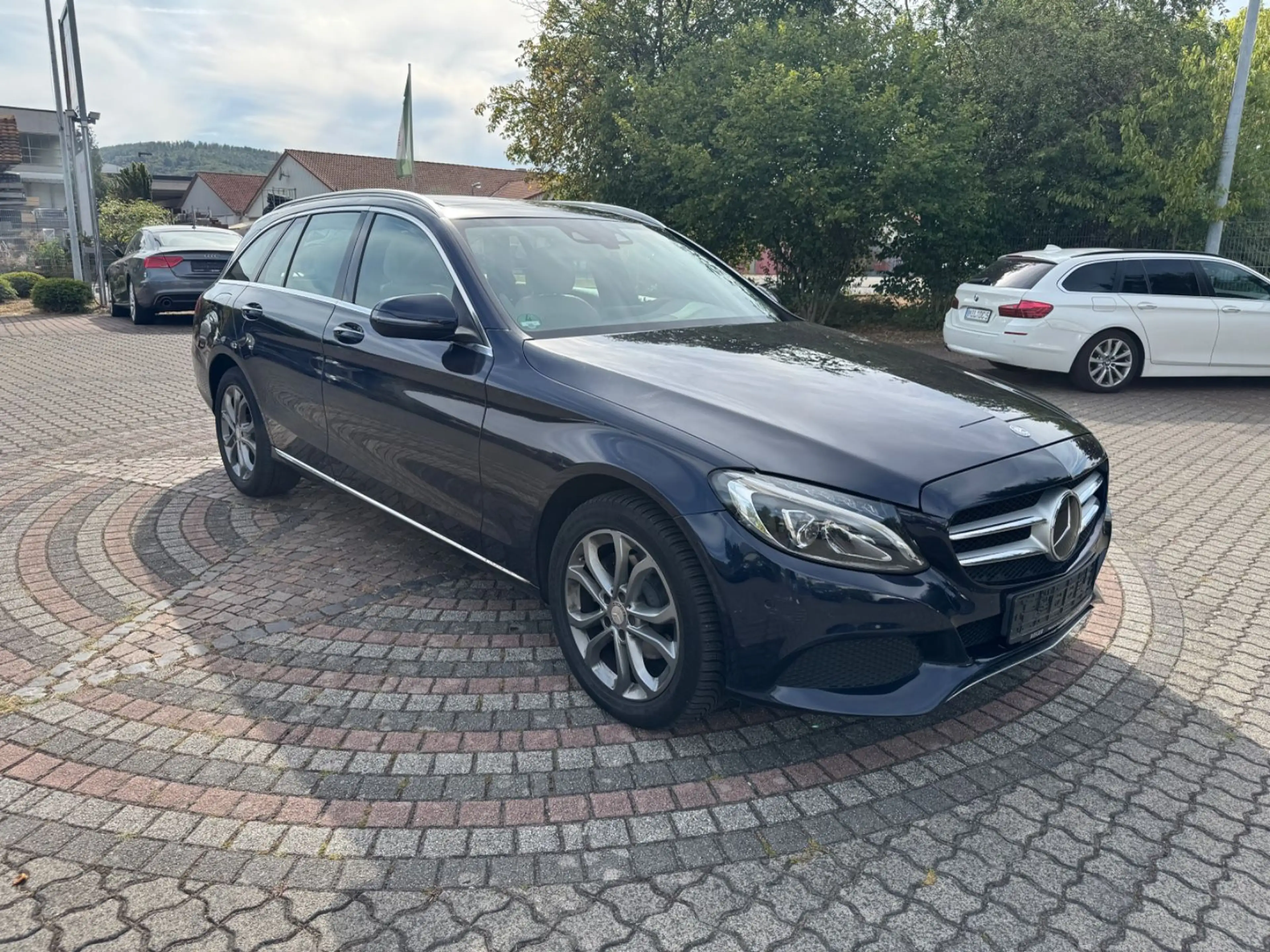 Mercedes-Benz C 200 BlueTec /d Burmester,Kamera,LED,Teilleder — photo 3