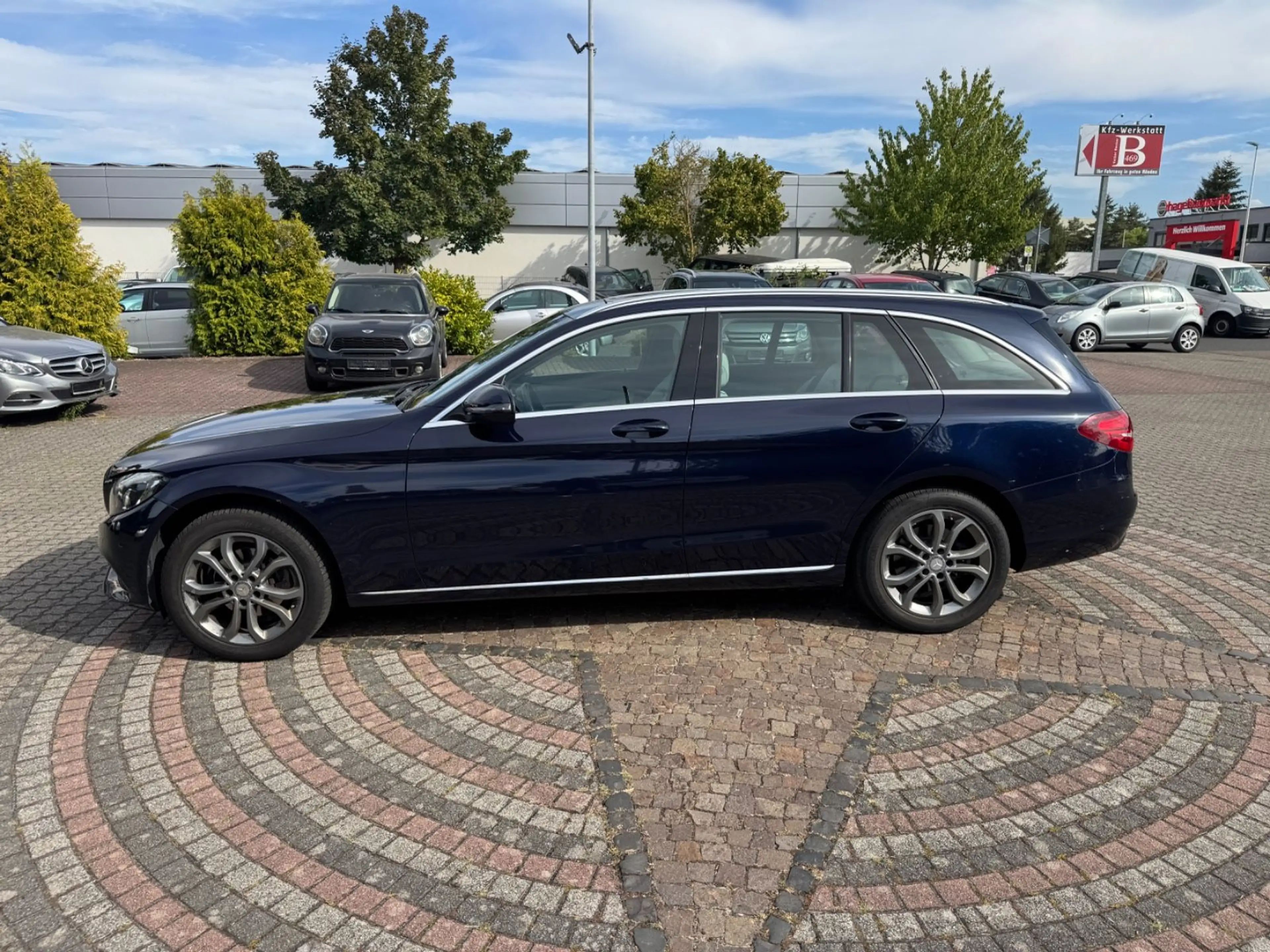 Mercedes-Benz C 200 BlueTec /d Burmester,Kamera,LED,Teilleder — photo 8