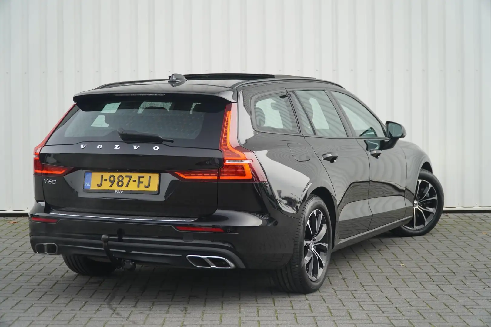 Volvo V60 2.0 B3 163pk Momentum Advantage | Panoramadak | Tr Noir - 2