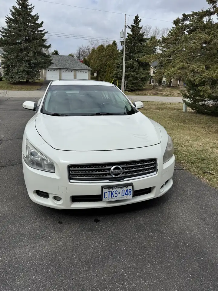 2010 Nissan Maxima