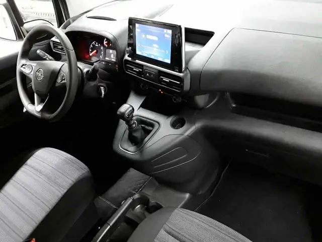 Opel Combo view 9