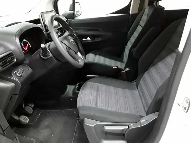 Opel Combo view 7