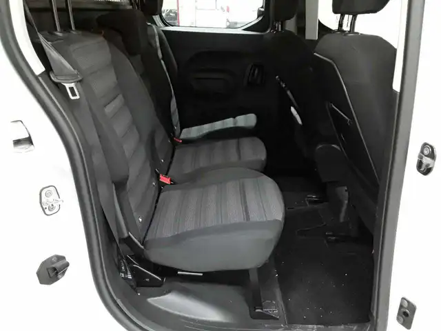 Opel Combo view 14