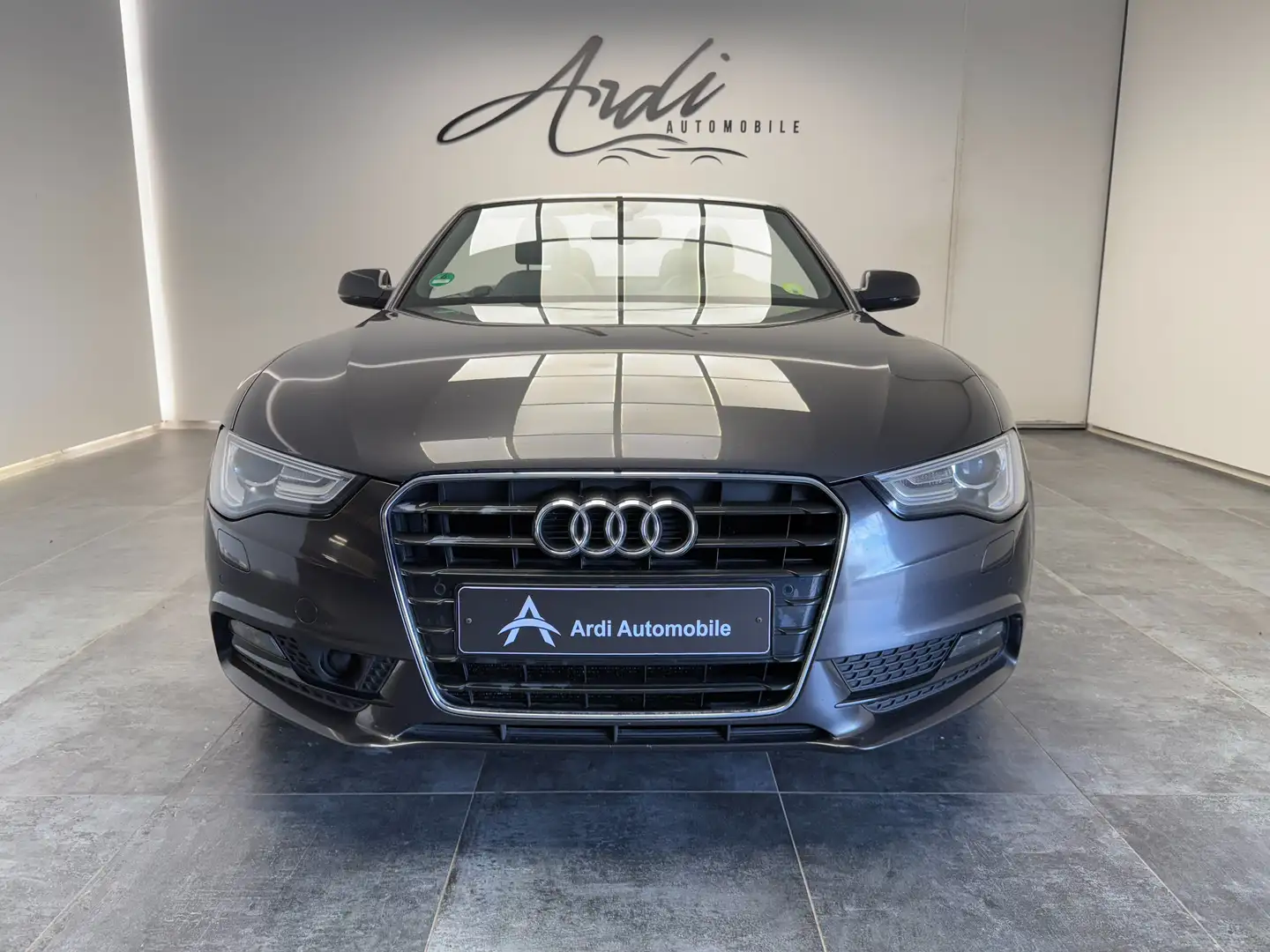 Audi A5 Cabriolet 2.0 TDi Multitronic*CAMERA*GARANTIE* Gris - 2