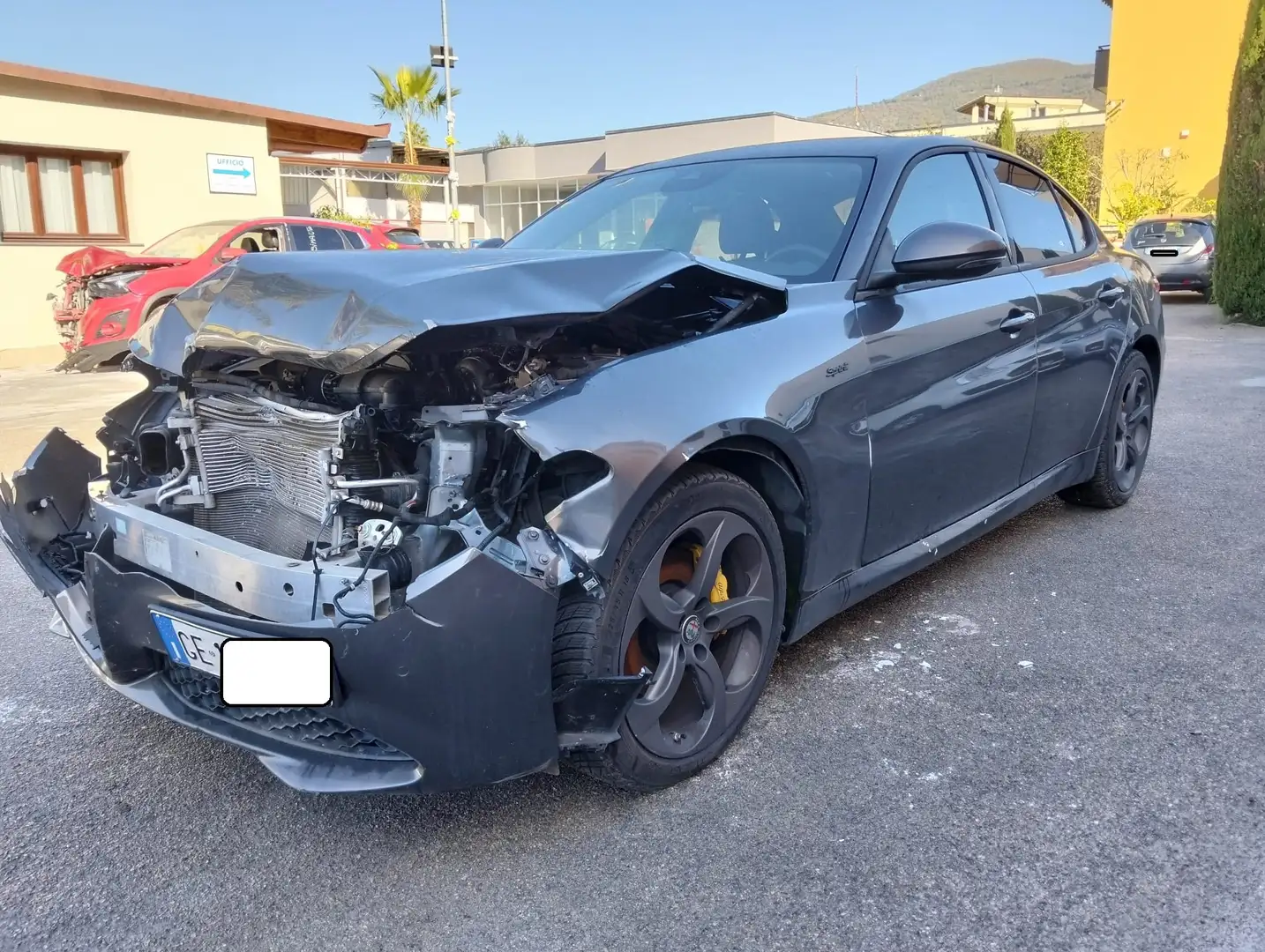 Alfa Romeo Giulia Giulia 2.2 TDI Sprint 190cv Automatica SINISTRATA Grigio - 1