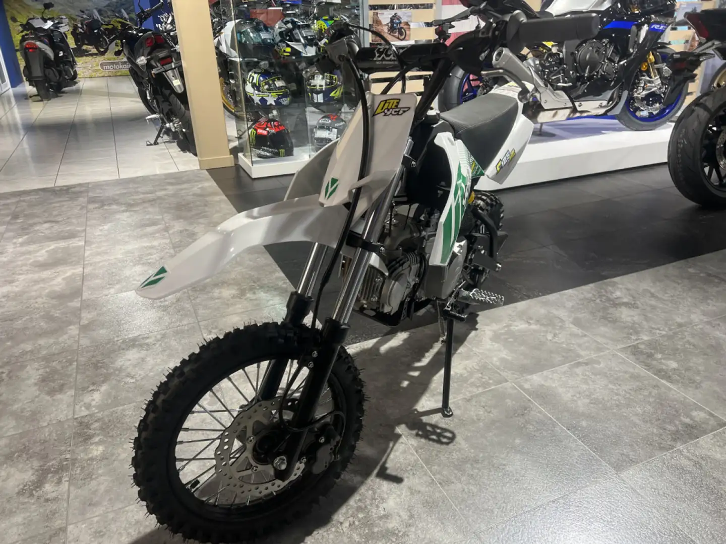 YCF Lite F125 Wit - 2