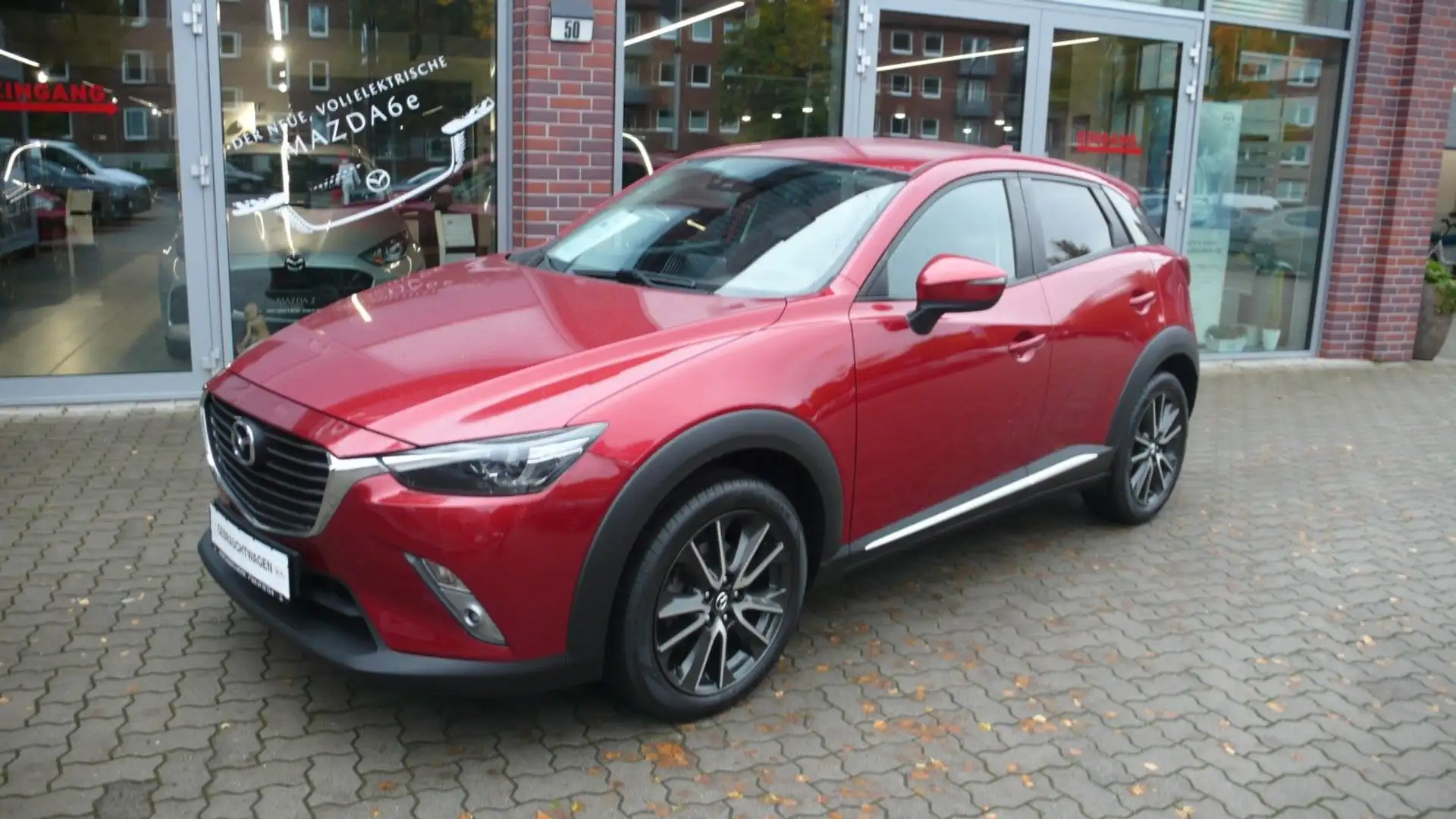 Mazda CX-3 Sportsline AHK Kamera LED HUD Rot - 2