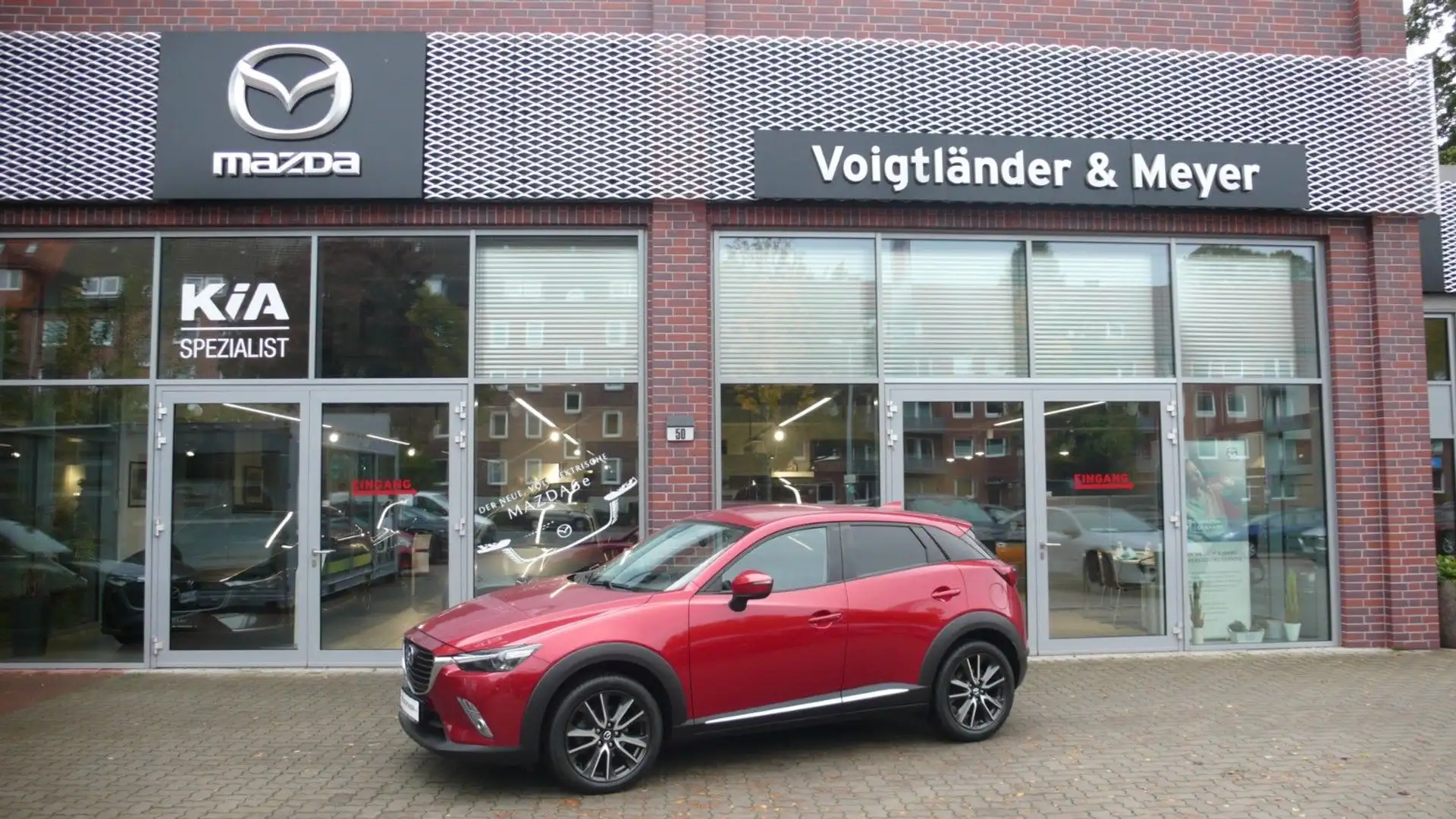 Mazda CX-3 Sportsline AHK Kamera LED HUD Rot - 1