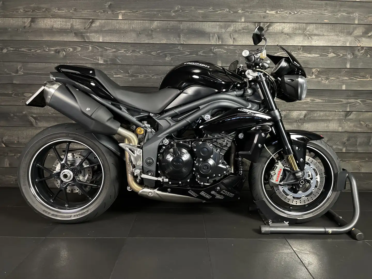 Triumph Speed Triple R 94 Schwarz - 1