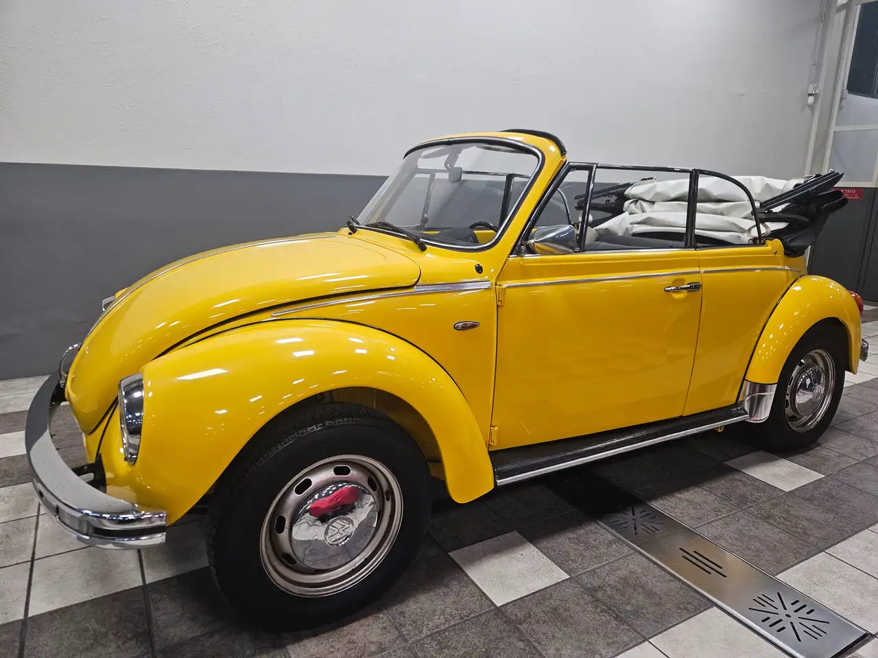Volkswagen Maggiolino MAGGIOLONE CABRIO, foto 8