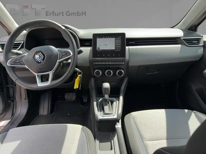 Annonce voiture d'occasion Renault Clio - CARADIZE