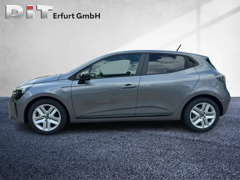 Annonce voiture d'occasion Renault Clio - CARADIZE