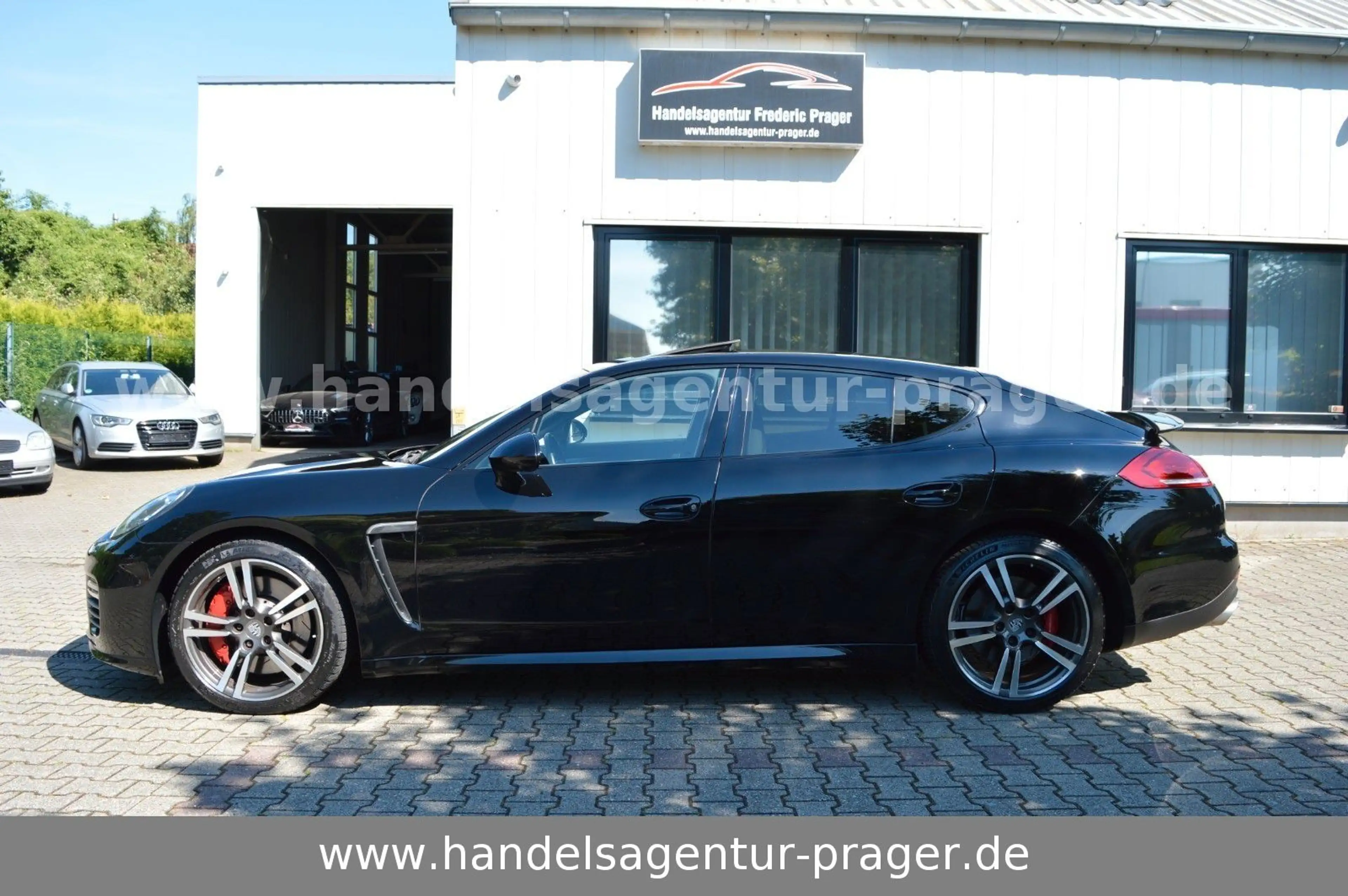Porsche Panamera Turbo Glasdach Bose Leder Scheckheft — photo 6