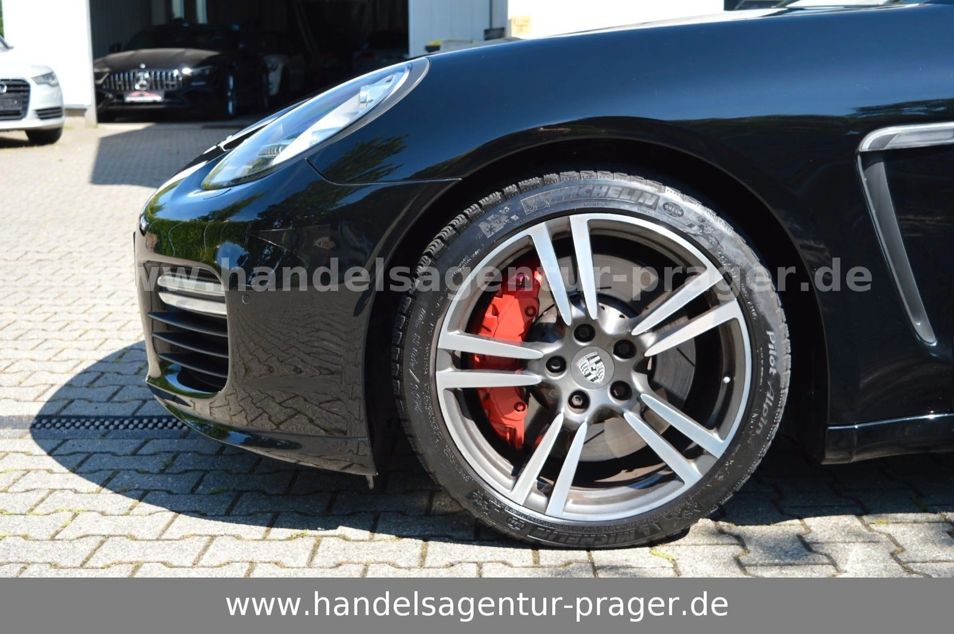 Porsche Panamera Turbo Glasdach Bose Leder Scheckheft — photo 5