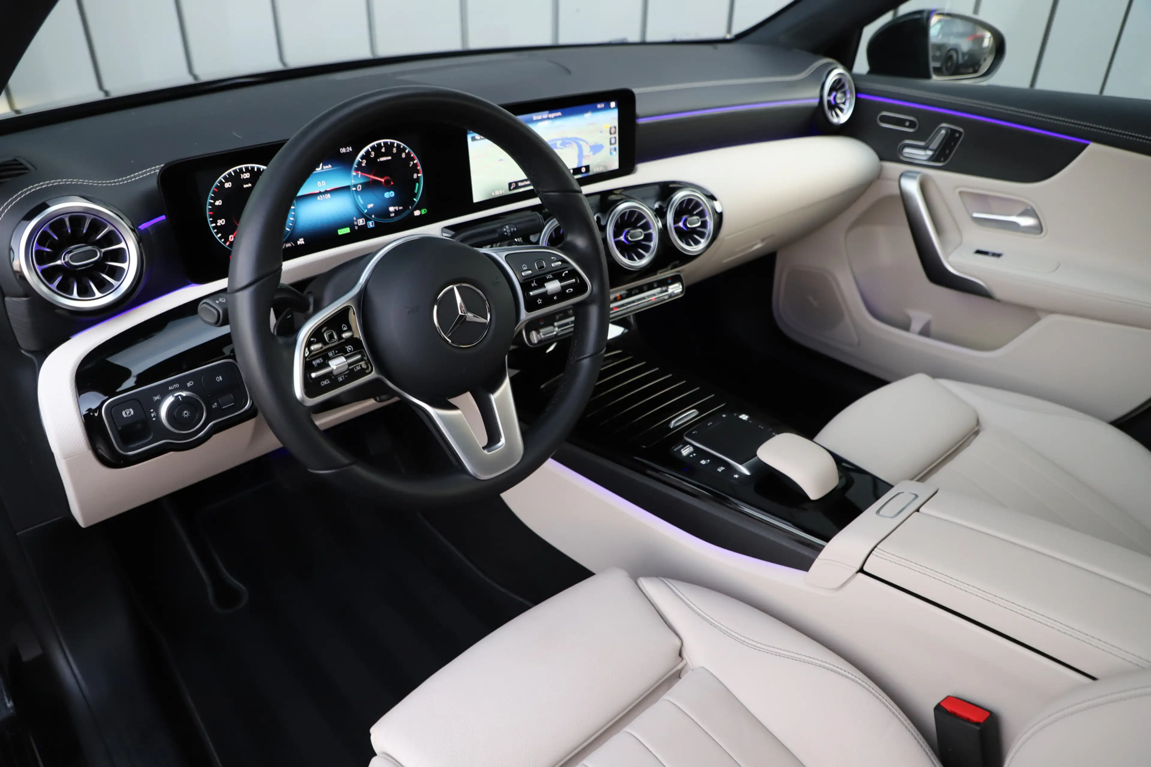 Mercedes-Benz A 250 250e Business Solution | 218PK | Memory | Keyless- — photo 10
