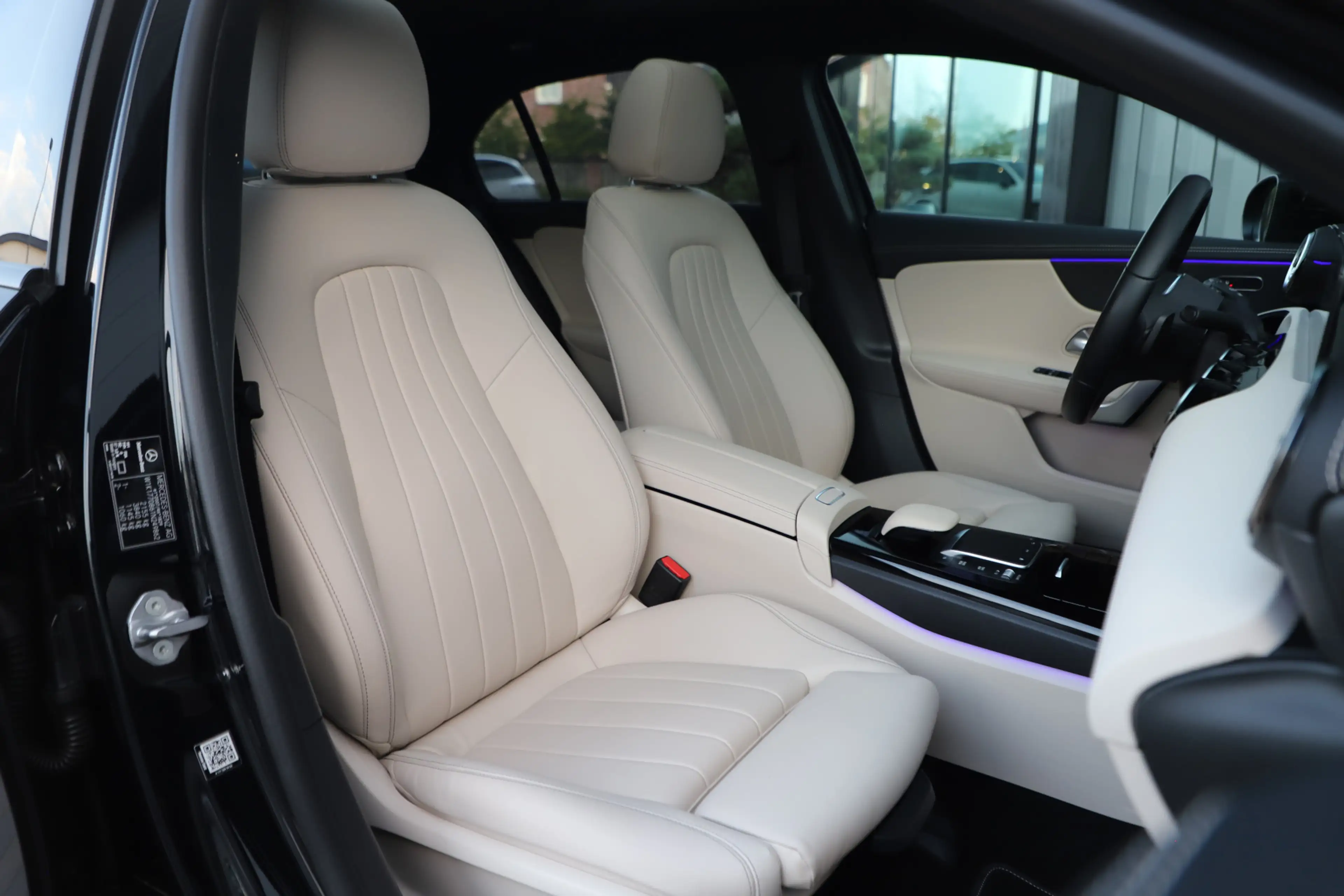Mercedes-Benz A 250 250e Business Solution | 218PK | Memory | Keyless- — photo 23