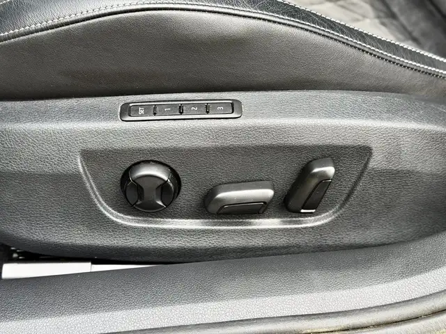 Skoda Superb view 12