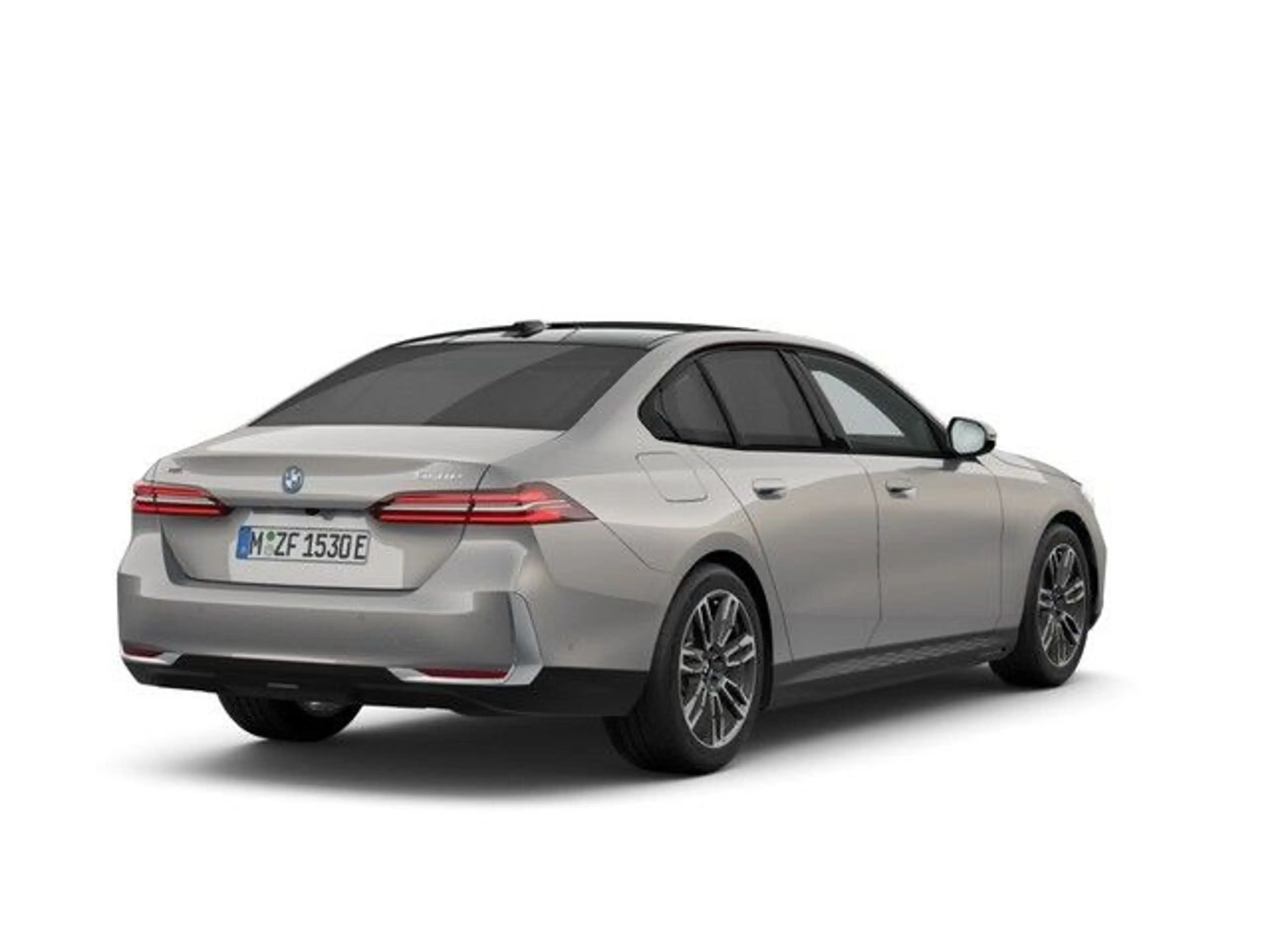 BMW 550 e xDrive M Sportpaket Komfortsitze Panorama — photo 3