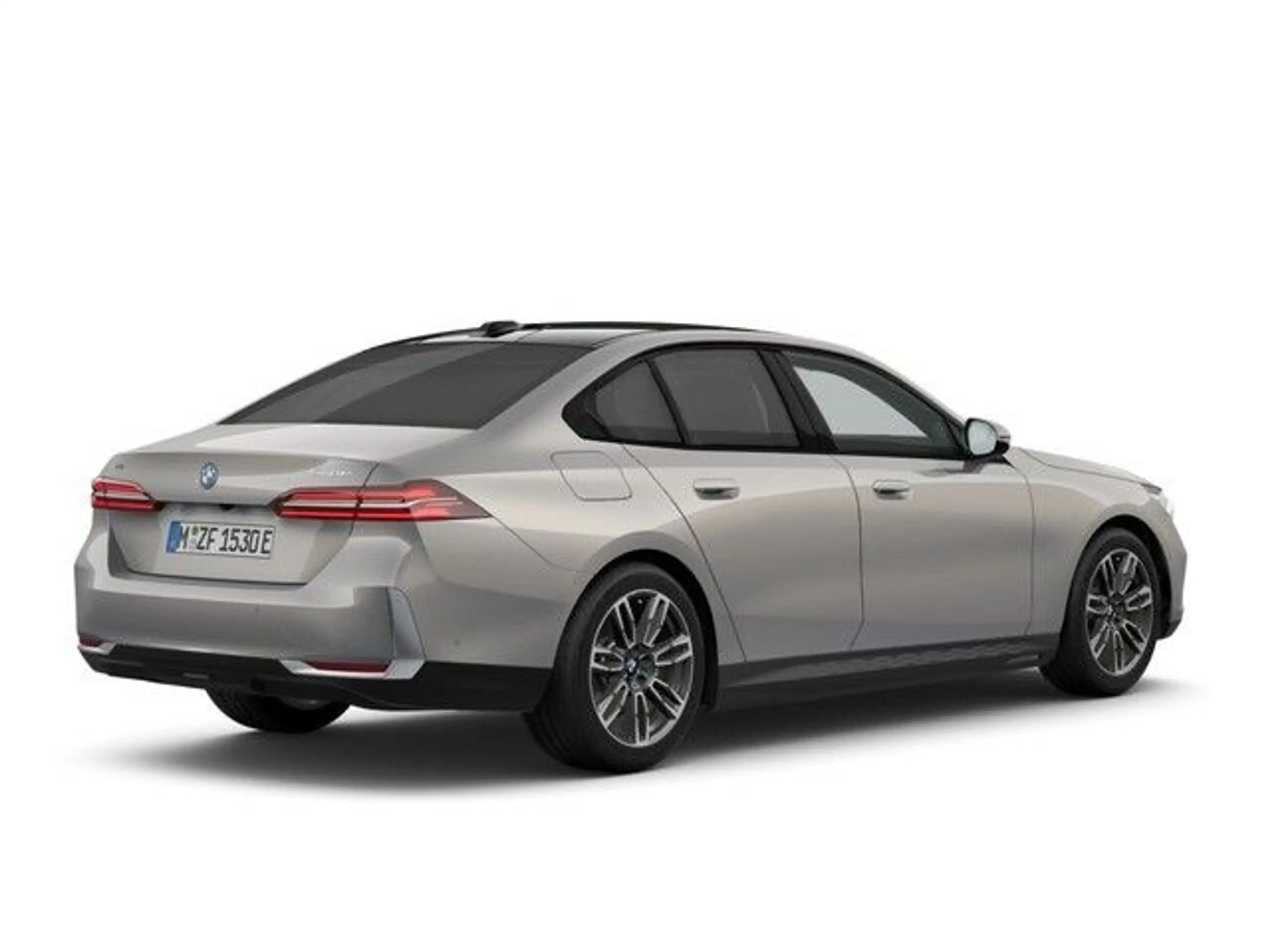 BMW 550 e xDrive M Sportpaket Komfortsitze Panorama — photo 6