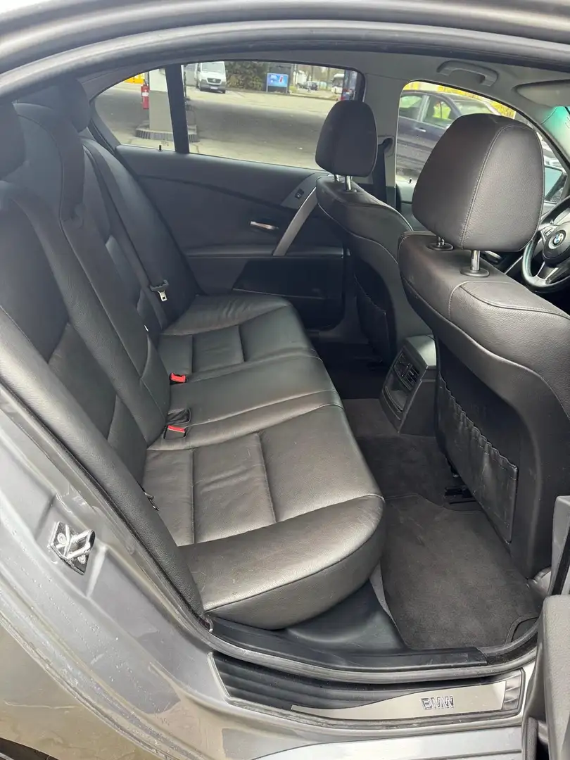 BMW 525 525d Aut. Silber - 2