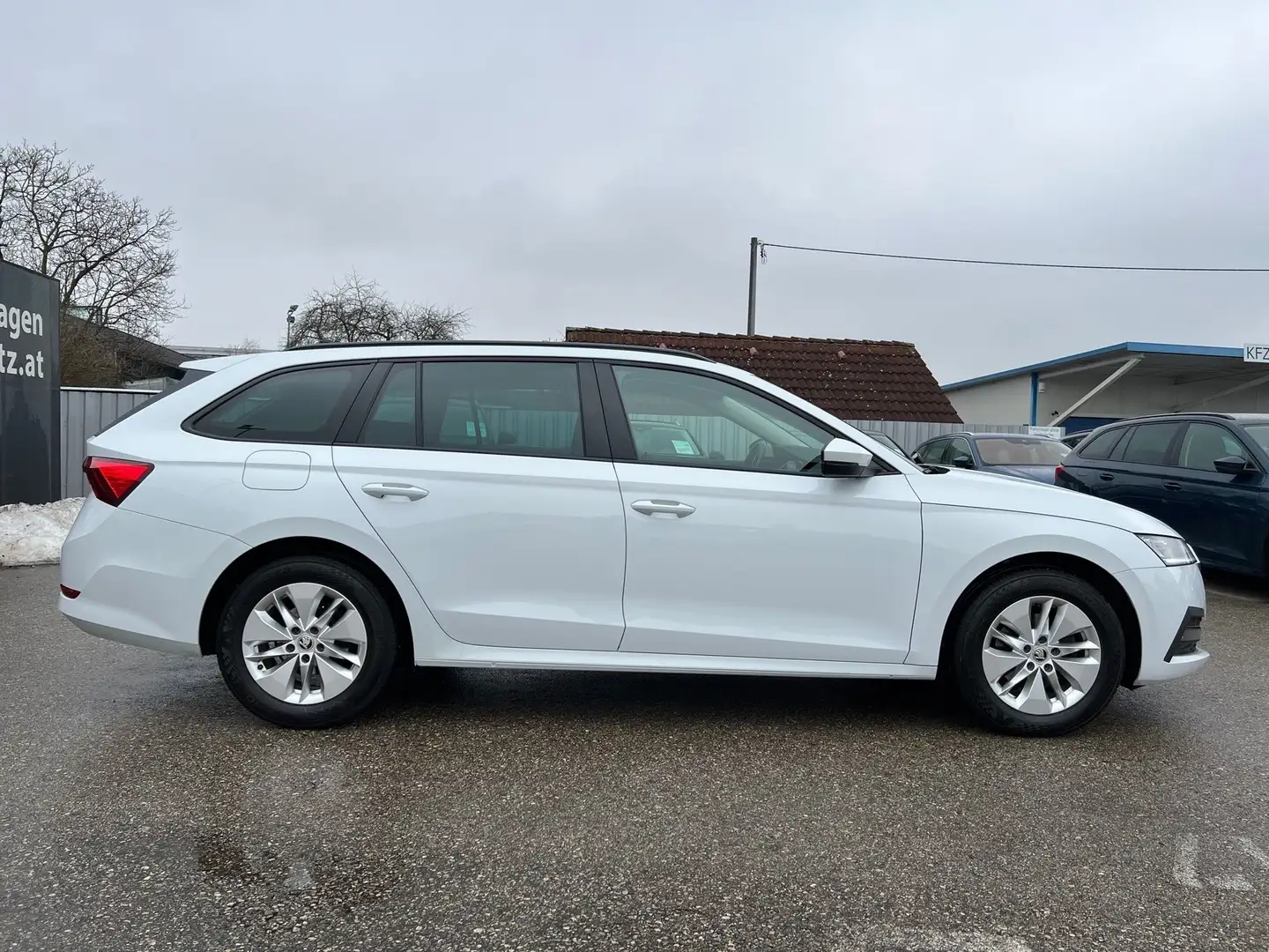 Skoda Octavia Combi 2,0 TDI | VIRTUAL COCKPIT Weiß - 2