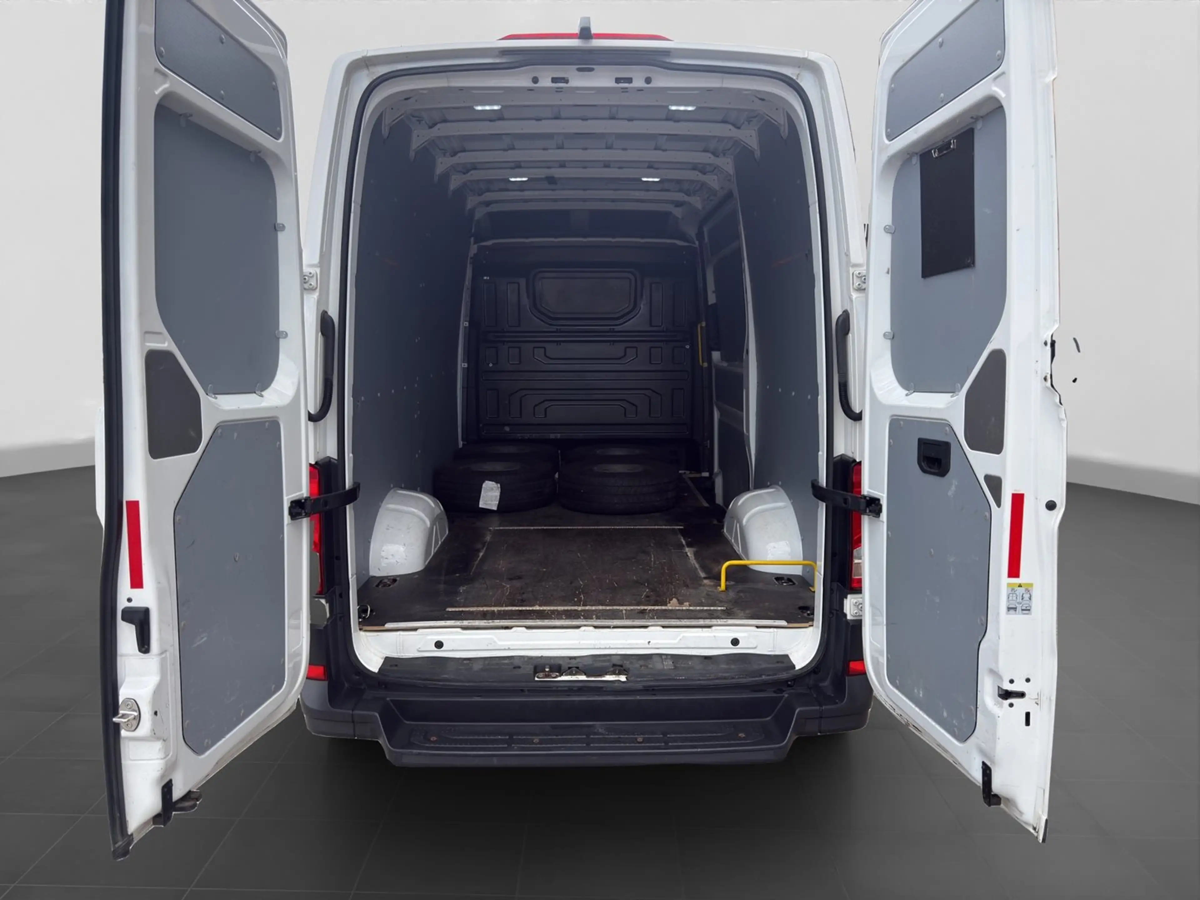 Volkswagen Crafter VW Crafter 35 T6 Kastenwagen L3H3 TDI 4MOTION — photo 14