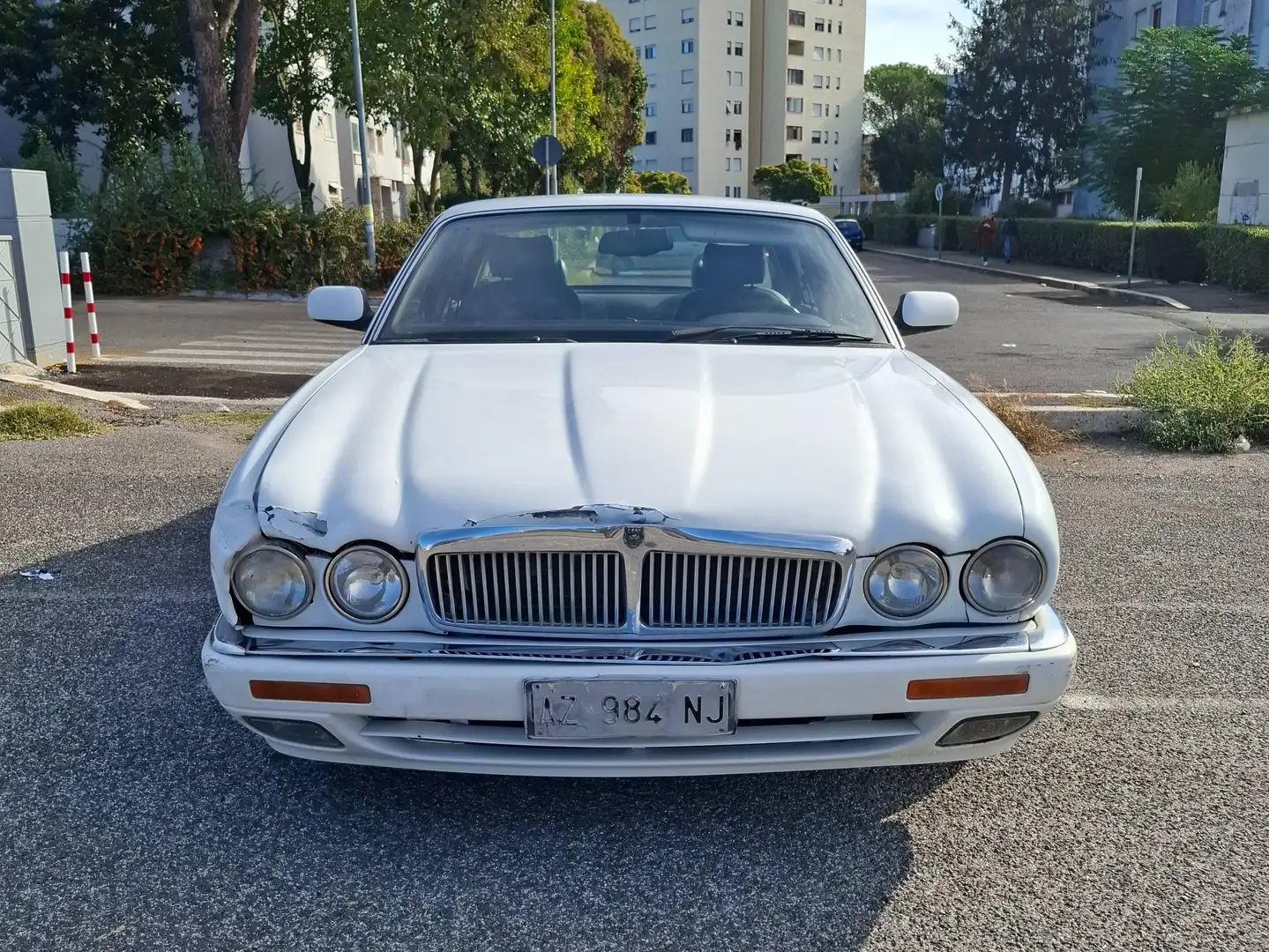 Jaguar Sovereign 4.0 benzina Weiß - 1