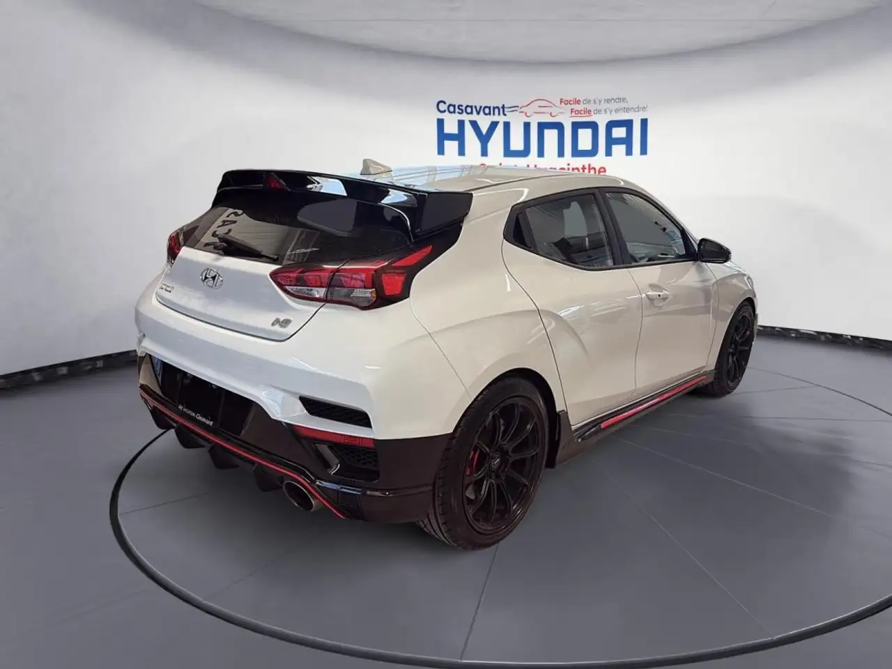 Hyundai VELOSTER снимка Hyundai VELOSTER