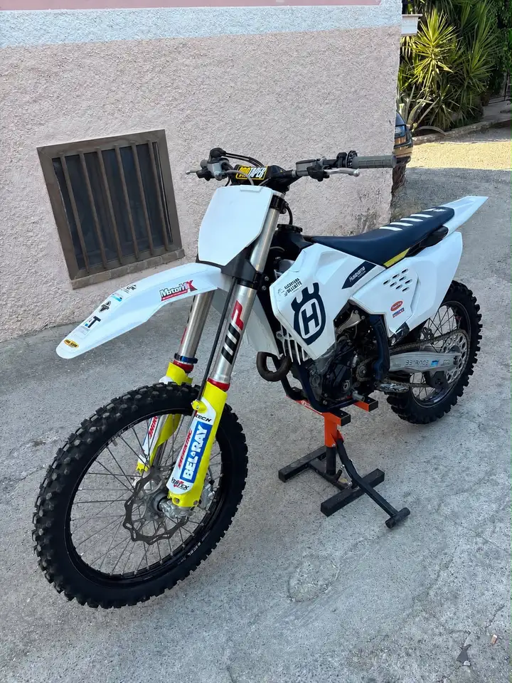 Husqvarna FC 250