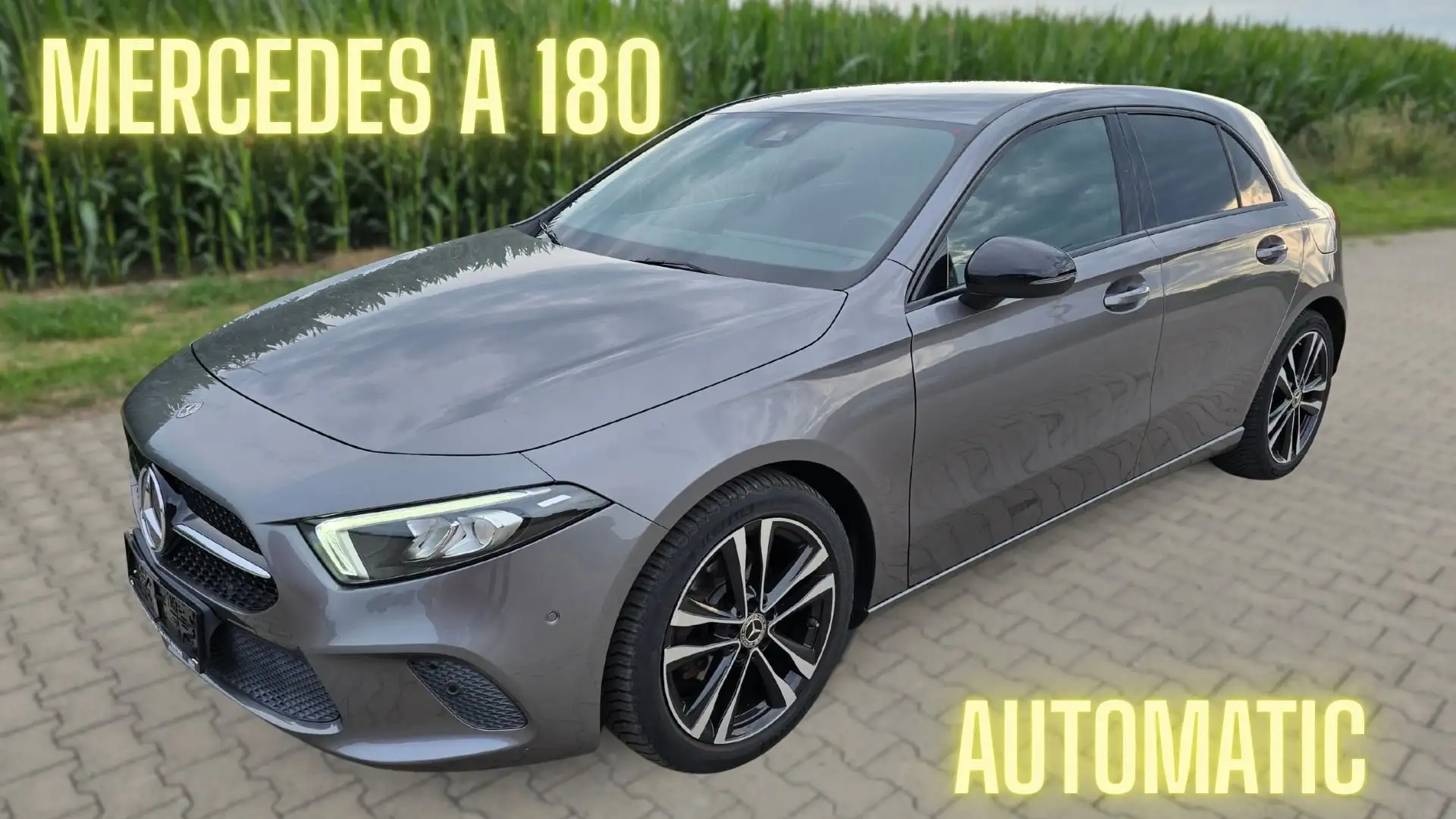 Mercedes-Benz A 180 Edition 19 Automatik Navi Standhzg  MBUX Grau - 1