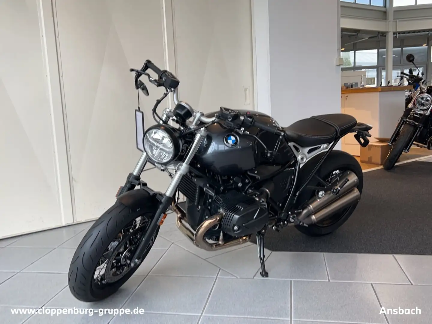 BMW R nineT Pure Frästeile Paket Shadow,Komfort Paket Grau - 1