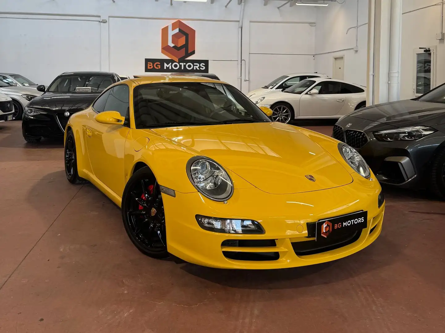 Porsche 911 911 V Carrera 997 2004 Coupe Coupe 3.8 Carrera S Geel - 1