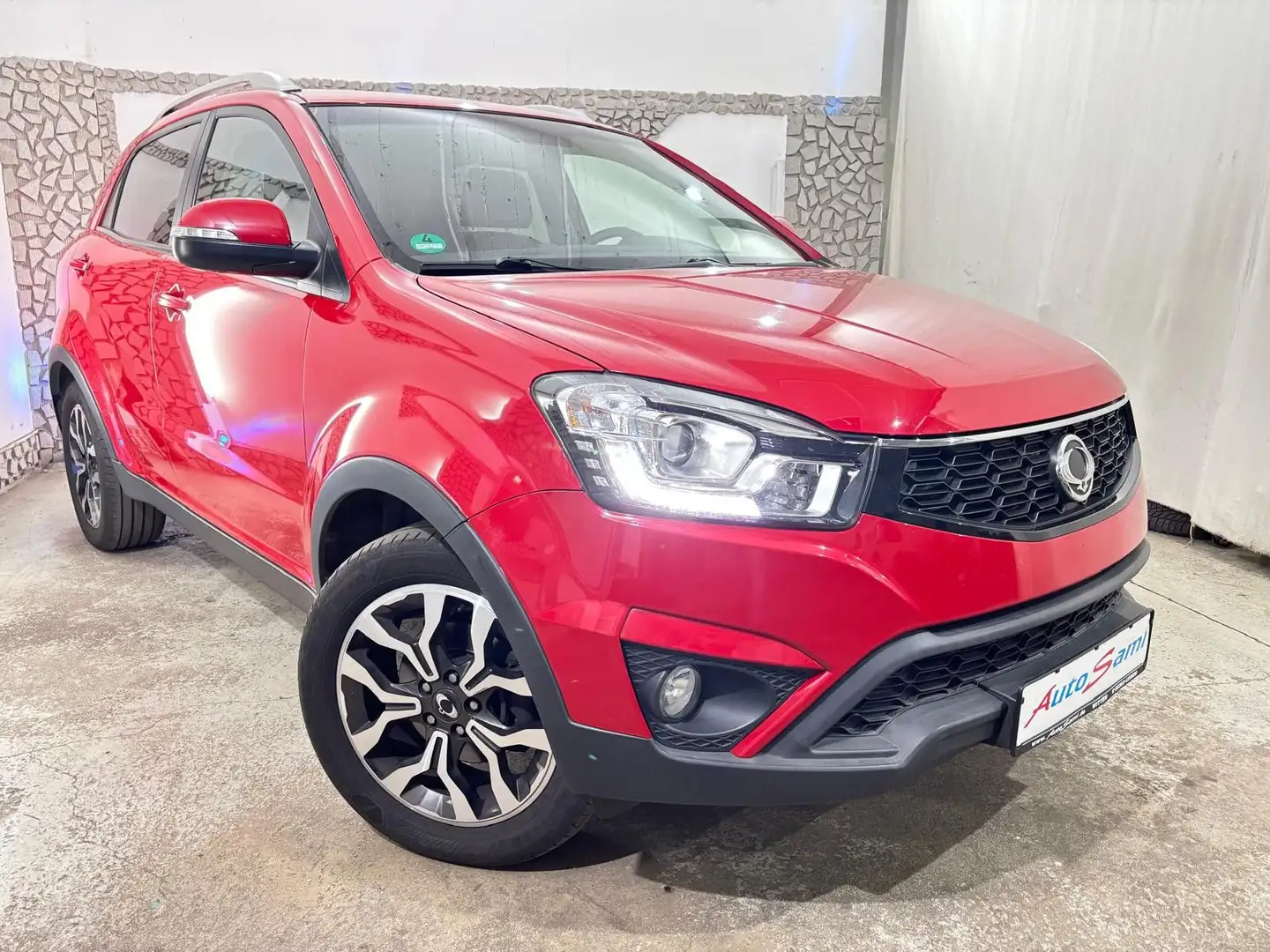 SsangYong Korando Edition AUTOM. NAVI RÜCKFAHRKAMERA AHK Rot - 1