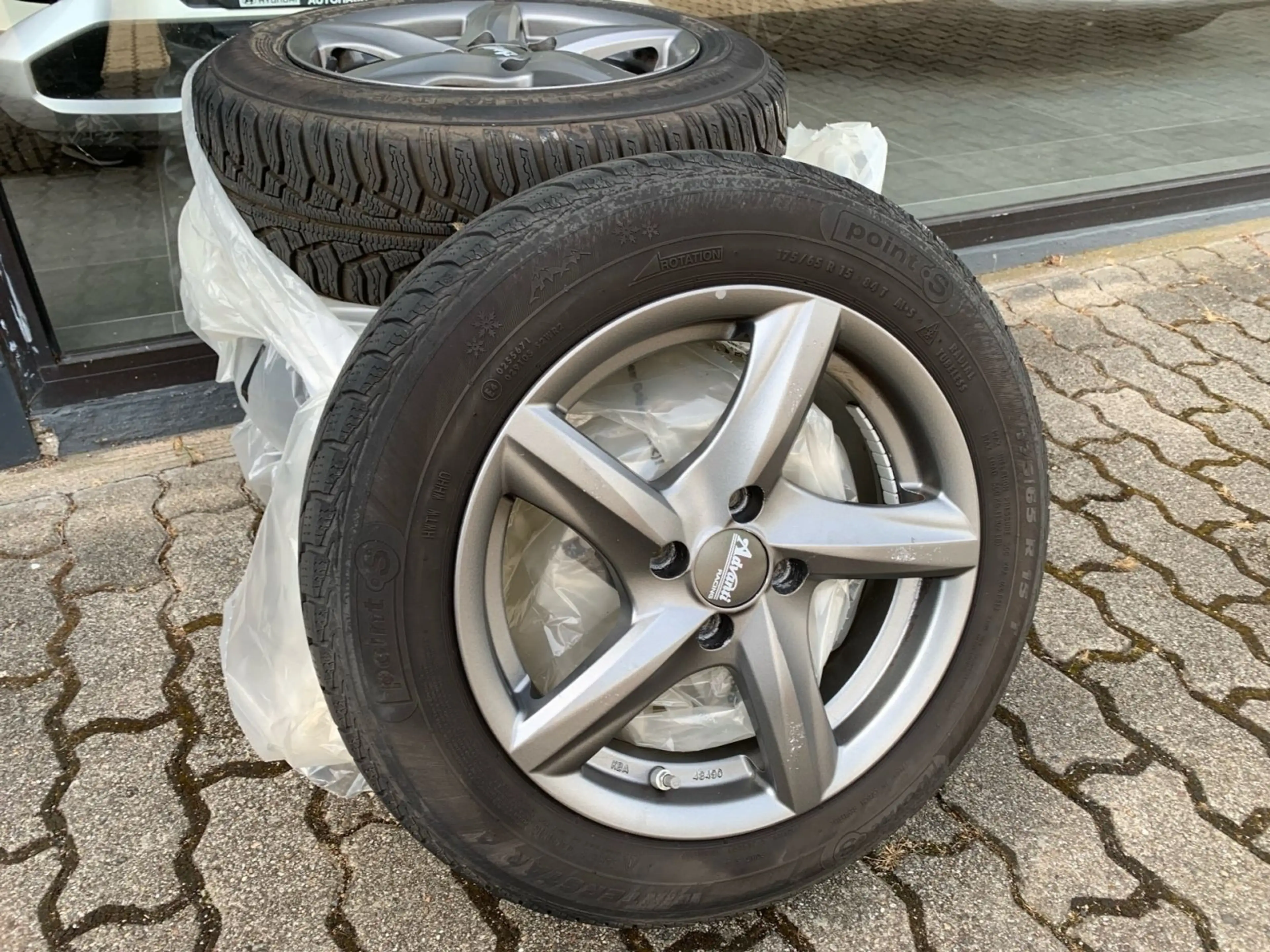 MINI One Mini Cabrio One 1.6 PDC SHZ — photo 11