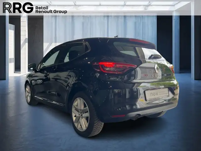 Renault Clio view 4