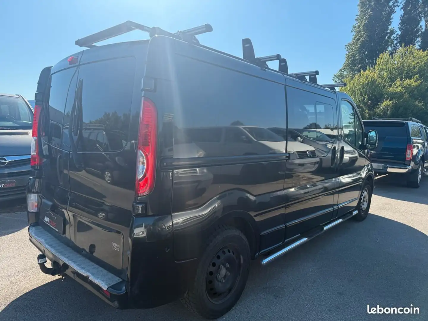 Opel Vivaro 2.5 cdti 150cv 5places L2H1 Double Cab Clim-Règula Noir - 2